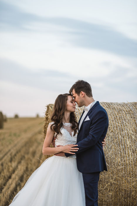 esküvő fotós szalma bála